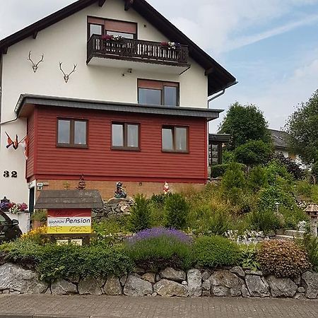 Claudias Wohlfuhlpension Willingen  Exteriör bild